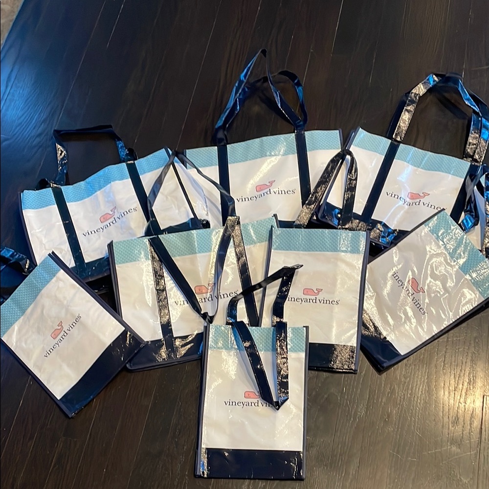 Vineyard Vines Tote Bags Set